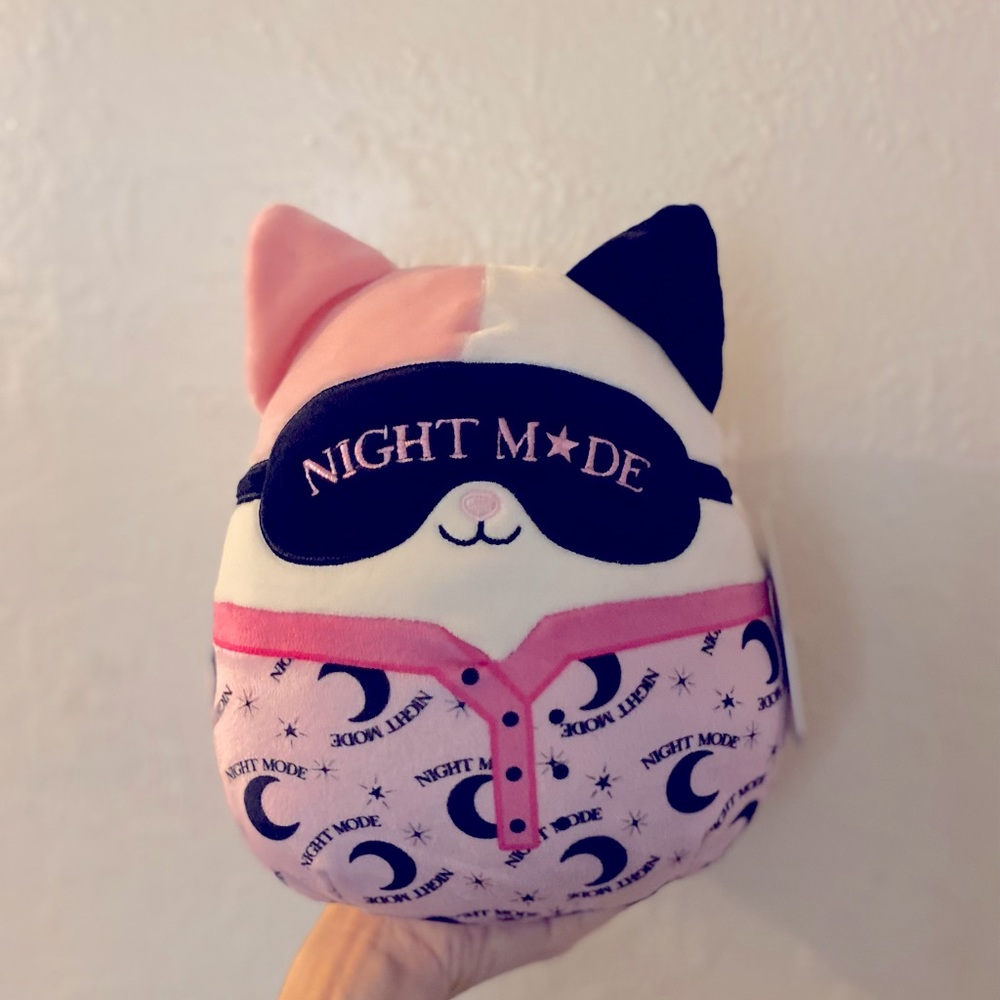 Katsia squishmallow